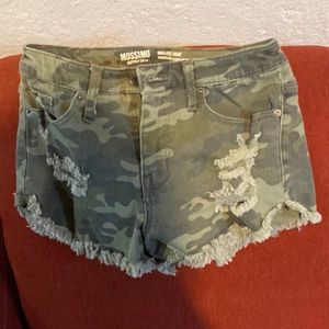 Mossimo shorts